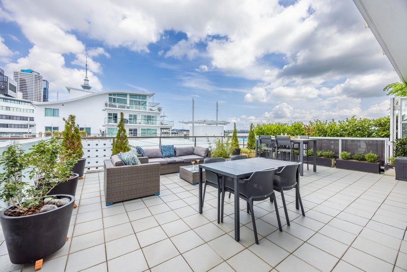 56/145 Quay Street, Auckland Central, Auckland - Carousel 1