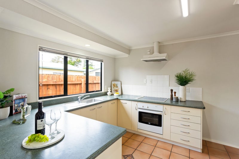 9A Pine Avenue, Bader, Hamilton - Carousel 2