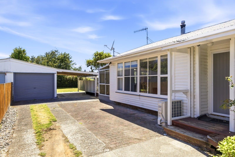 8 Paehoro Grove, Turangi, Turangi - Carousel 2