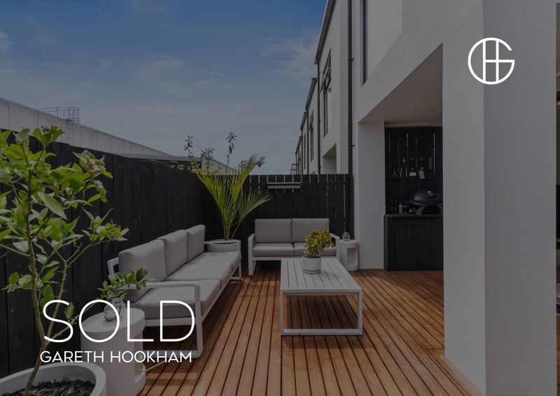 32 Hinonga Loop, Silverdale, Silverdale - Carousel 1