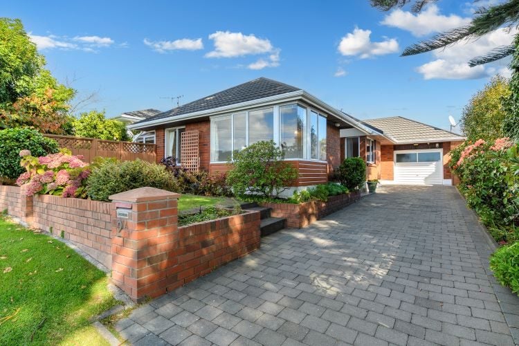 2A Twelfth Avenue, Tauranga South, Tauranga - Carousel 1
