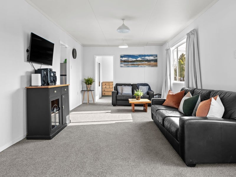 4 Falstone Crescent, Twizel - Carousel 2