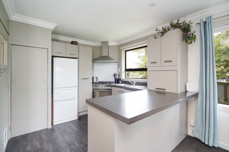 3 Pine Crescent, Hargest, Invercargill - Carousel 2