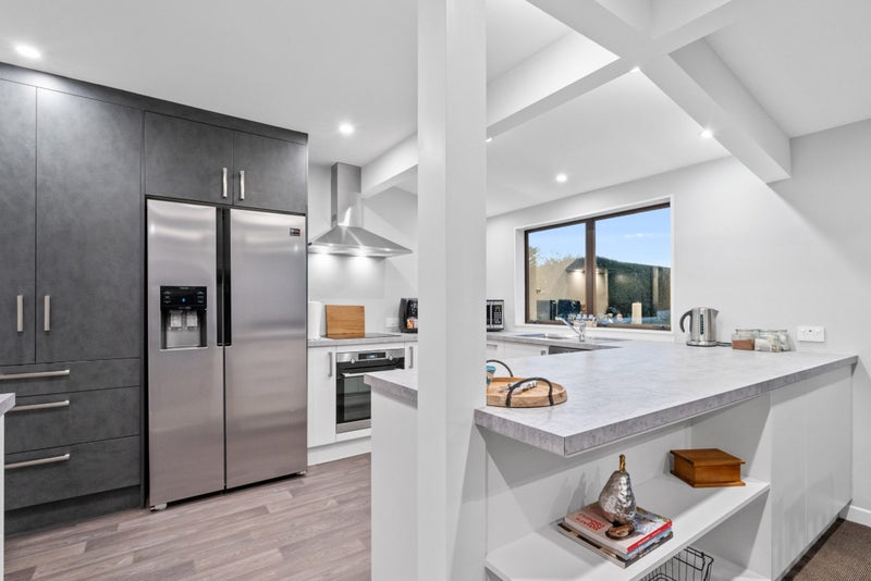 295 Bay Road, West Plains - Carousel 2