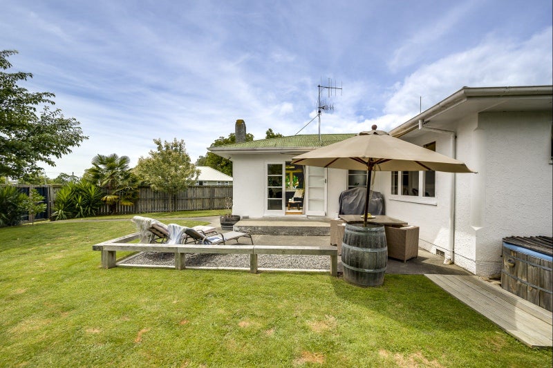 7 Darwin Crescent, Maraenui, Napier - Carousel 21