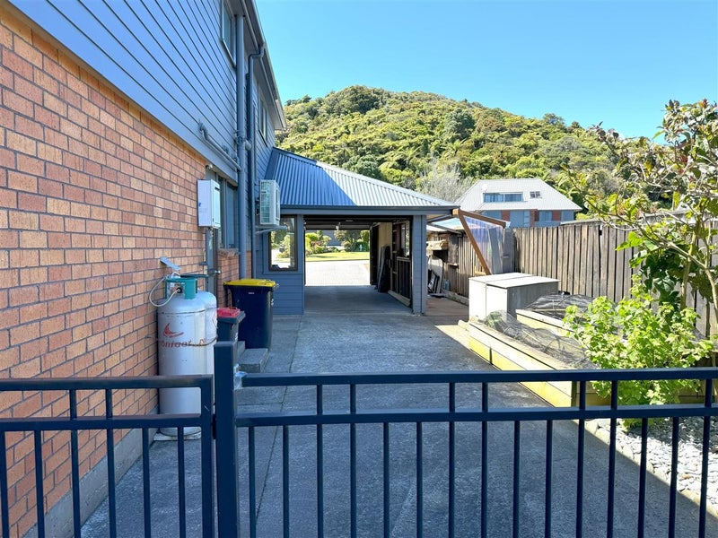14 Loris Place, Karoro, Greymouth - Carousel 28