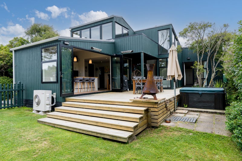 17 Sulisker Street, Karitane, Waikouaiti - Carousel 2