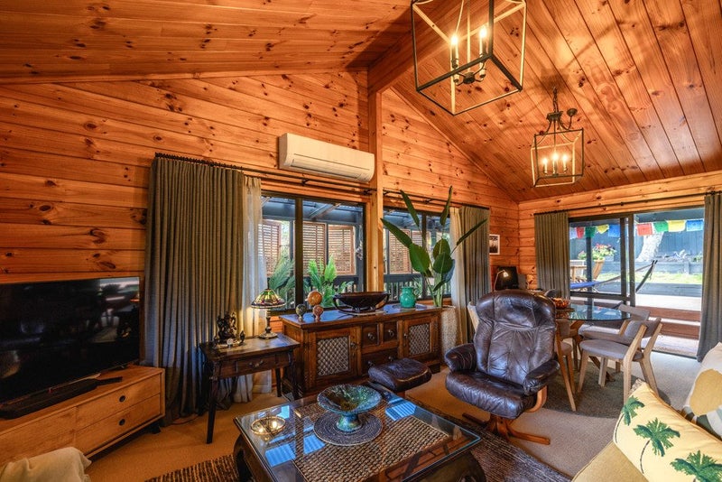 40 Ridge Road, Oneroa, Waiheke Island - Carousel 2