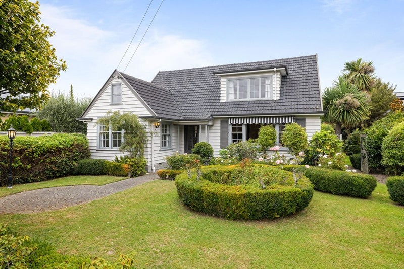 231 Clyde Road, Burnside, Christchurch - Carousel 1