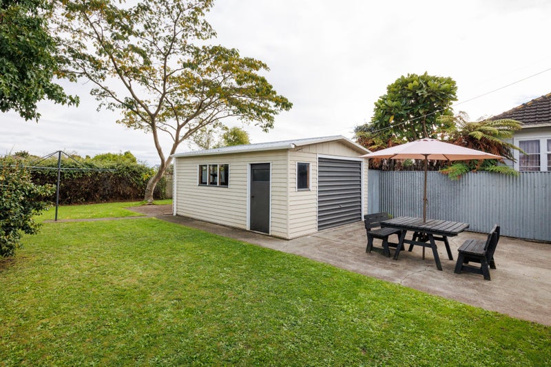 182 Vogel Street, Roslyn, Palmerston North - Carousel 2