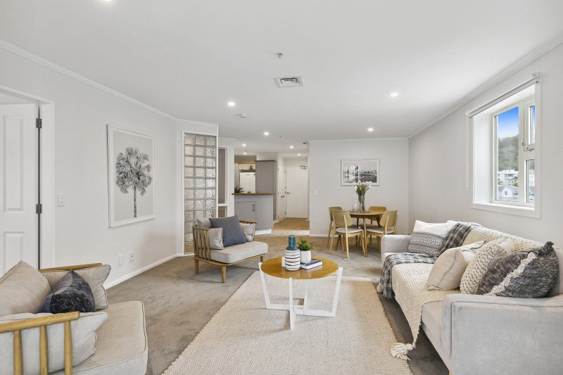 7A/5 Kent Terrace, Mount Victoria, Wellington - Carousel 1