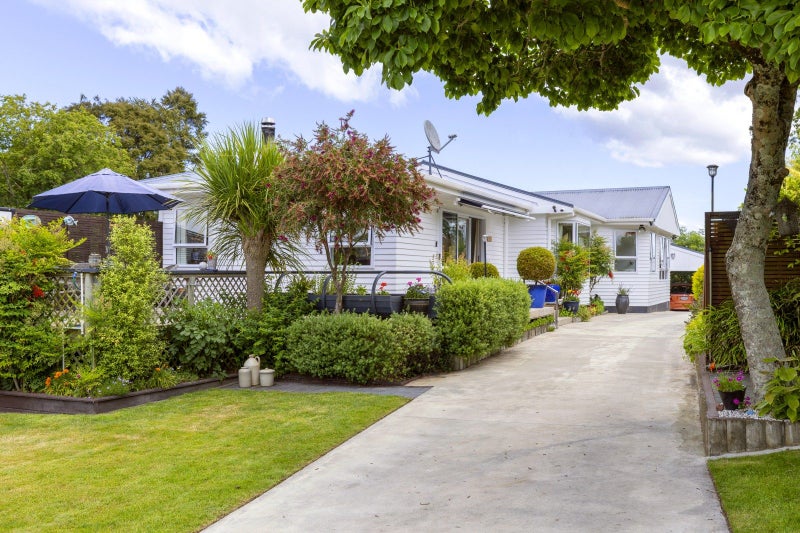 29 Tamatea Road, Taupo - Carousel 2