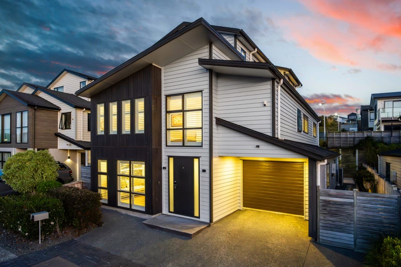 6 Turutu Place, Long Bay, North Shore City, Auckland - Carousel 1