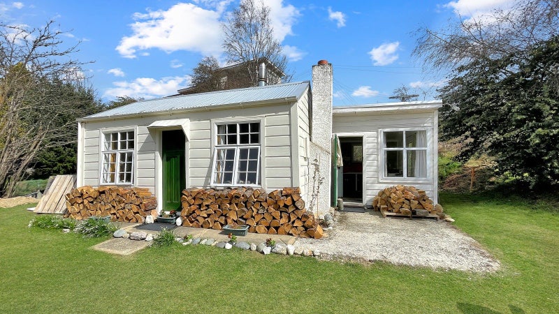 42 Leven Street, Naseby, Naseby - Carousel 2