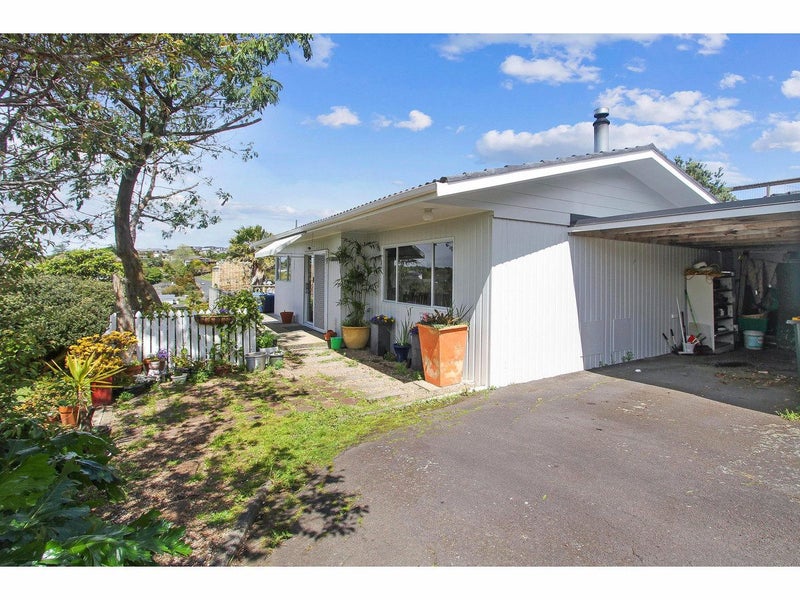 2/57 Coronation Road, Hillcrest, Auckland - Carousel 2