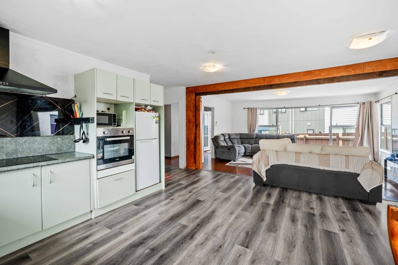 20 Addington Avenue, Manurewa, Auckland - Carousel 2