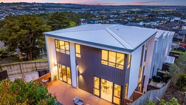 6F Ravello Rise, Flat Bush, Auckland - Carousel 1