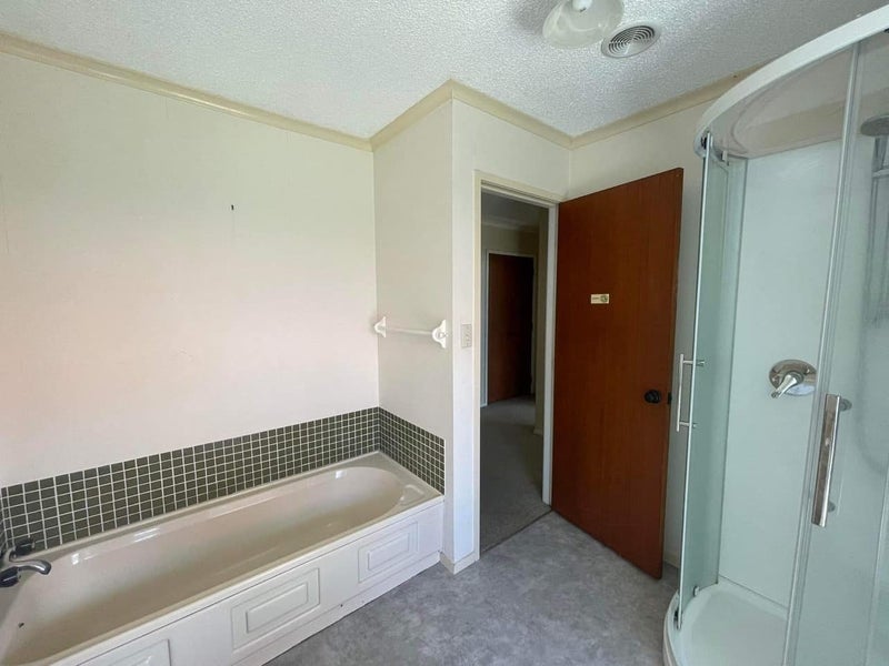 16 Peace Street, Fenton Park, Rotorua - Carousel 4