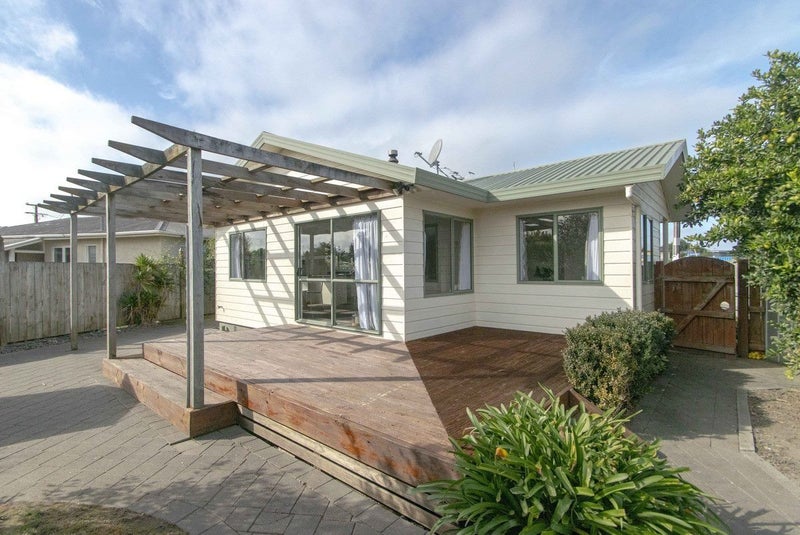 527 Main North Road, Bay View, Napier - Carousel 1