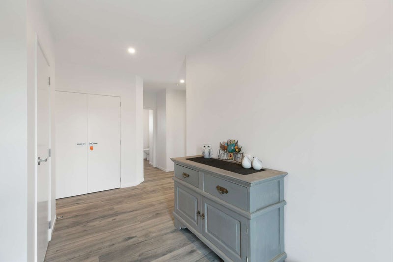 654 West Coast Rd, Komokriki, Auckland - Carousel 21