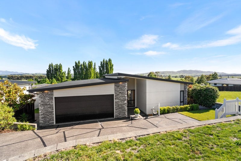 8 Oxford Street, Waikari, Hurunui, Canterbury - Carousel 1