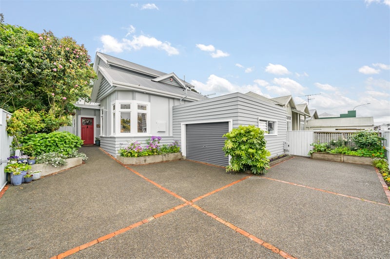 59 Pharazyn Street, Melling, Lower Hutt - Carousel 1