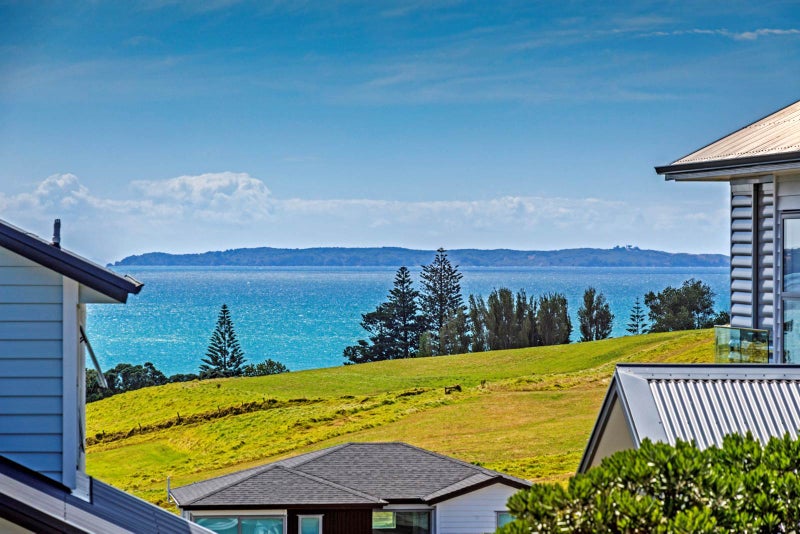 Property Valuation for 58 Headland Drive, Long Bay, Auckland Trade Me