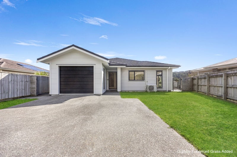 13 Henrietta Maxwell Grove, Wainuiomata, Lower Hutt - Carousel 2