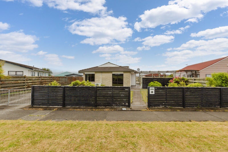 110 Kelvin Grove Road, Kelvin Grove, Palmerston North - Carousel 1