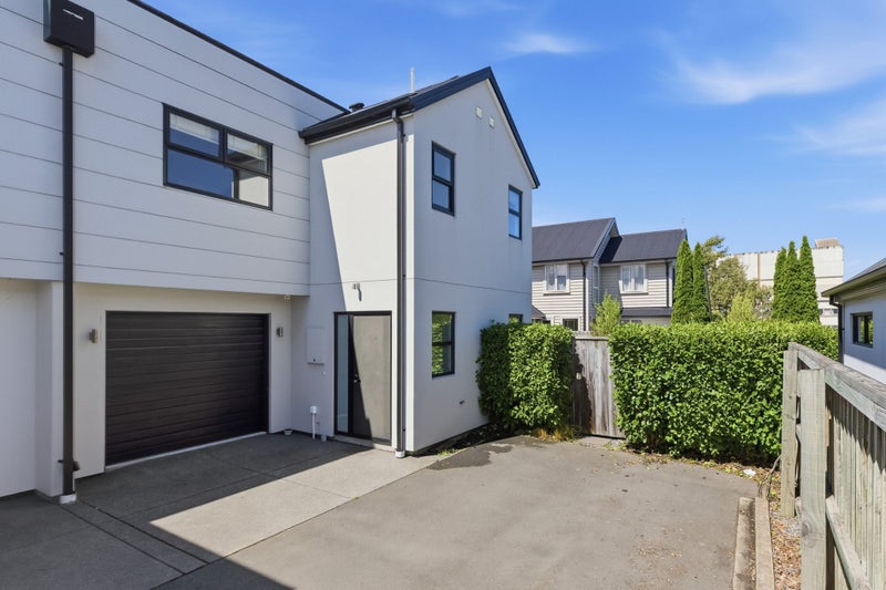 10/34 John Campbell Crescent, Hillmorton, Christchurch - Carousel 1