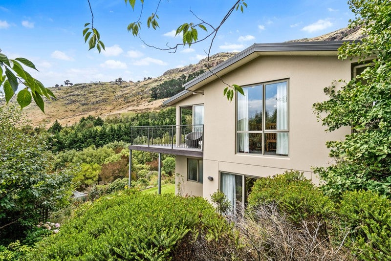 73 Morgans Valley, Heathcote Valley, Christchurch - Carousel 1