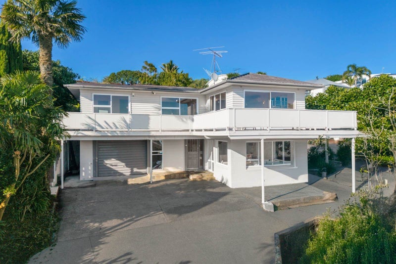 340 Beach Road, Mairangi Bay, Auckland - Carousel 1