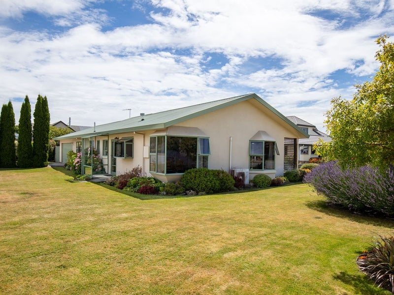 6 Orchard Drive, Alexandra, Alexandra - Carousel 1