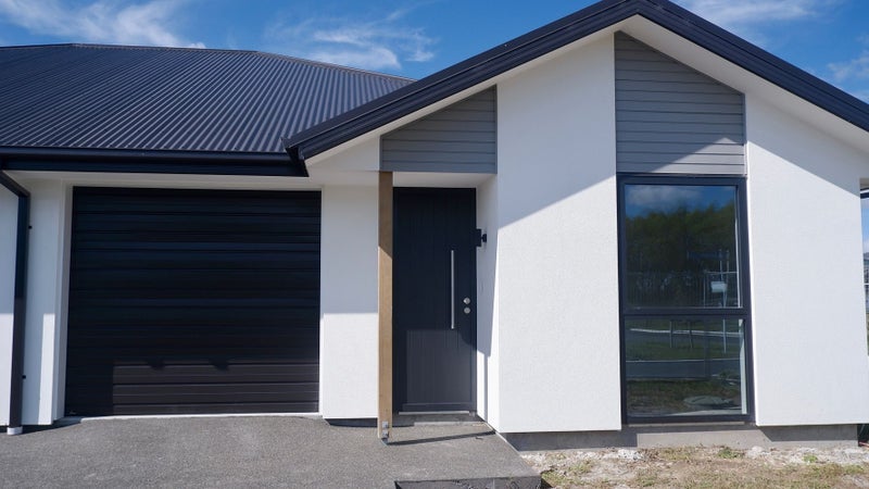 13 Seelster Lane, Halswell, Christchurch - Carousel 1