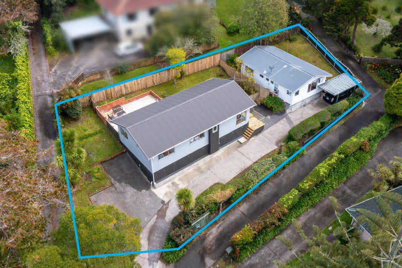 16 Jayne Place, Torbay, Auckland - Carousel 1