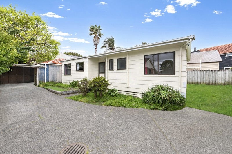 1/1 Miller Road, Māngere Bridge, Auckland - Carousel 1