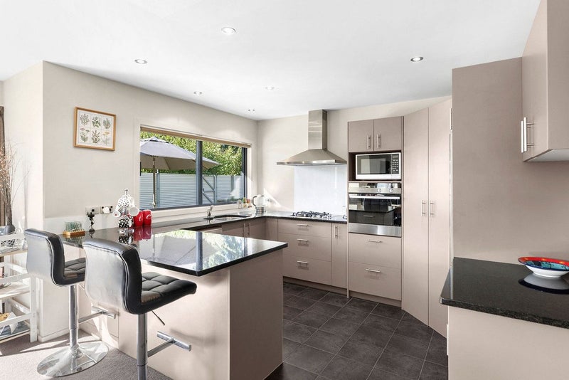 1 Coromandel Street, Wanaka - Carousel 22