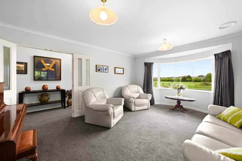 56 Ayrshire Drive, Grandview Heights, Hamilton - Carousel 2