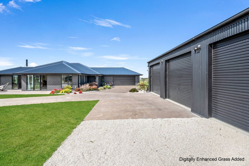 47 Summers Road, Darfield, Darfield - Carousel 1