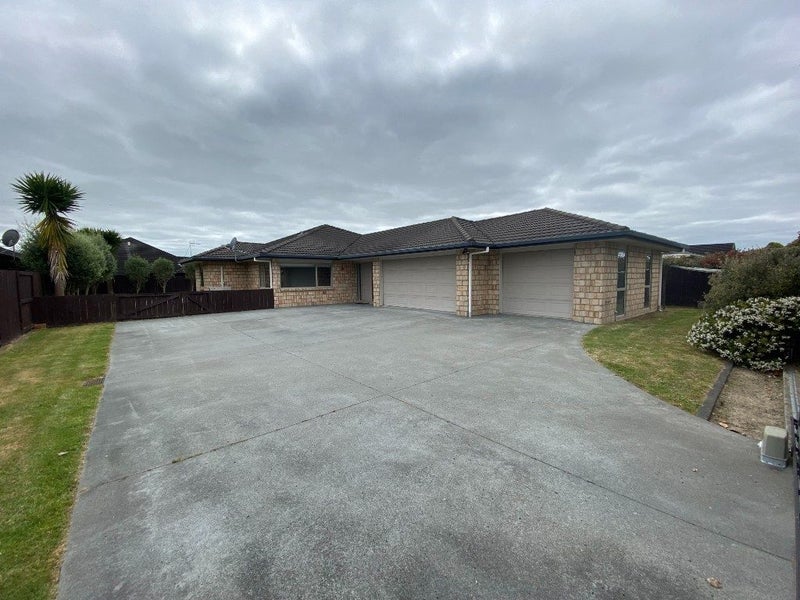 1794 River Road, Flagstaff, Hamilton - Carousel 2