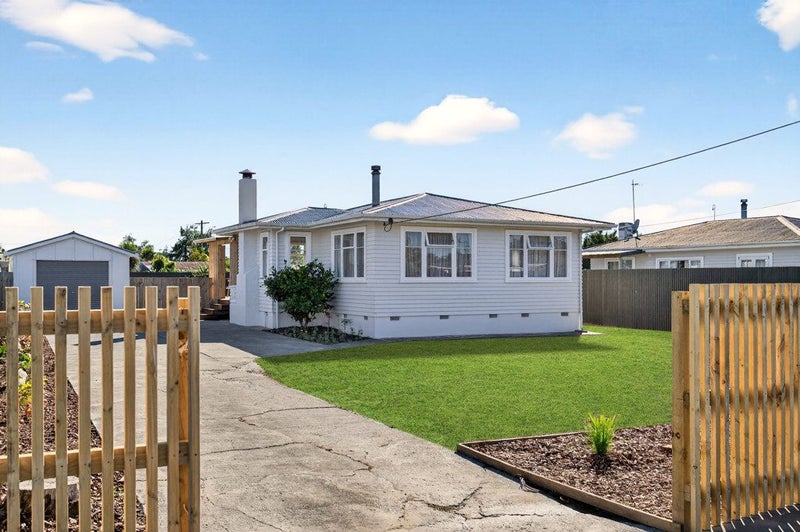 65 Cockburn Street, Kuripuni, Masterton - Carousel 1