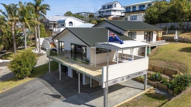 39 Merehai Place, Snells Beach - Carousel 1