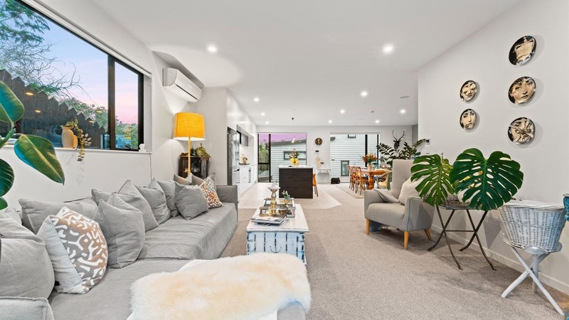 37B Hythe Terrace, Mairangi Bay, Auckland - Carousel 1
