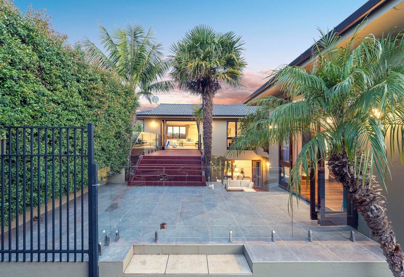 99 Orakei Road, Remuera, Auckland - Carousel 1