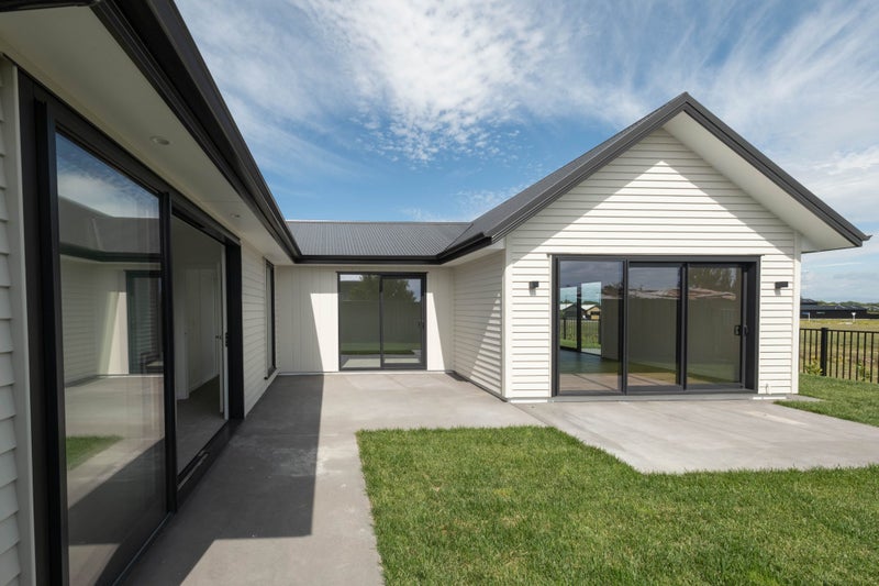 101a Brookvale Road, Havelock North, Hastings, Hawke's Bay - Carousel 2