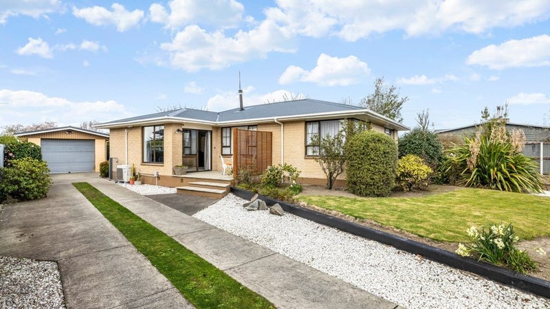 38 Boston Avenue, Hornby, Christchurch - Carousel 1