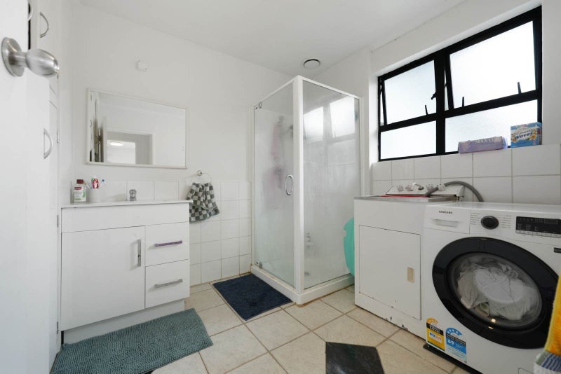 8 McLennan Road, Mount Wellington, Auckland - Carousel 2