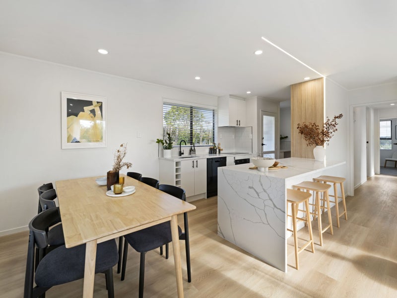 6 Crosby Road, West Harbour, Auckland - Carousel 2