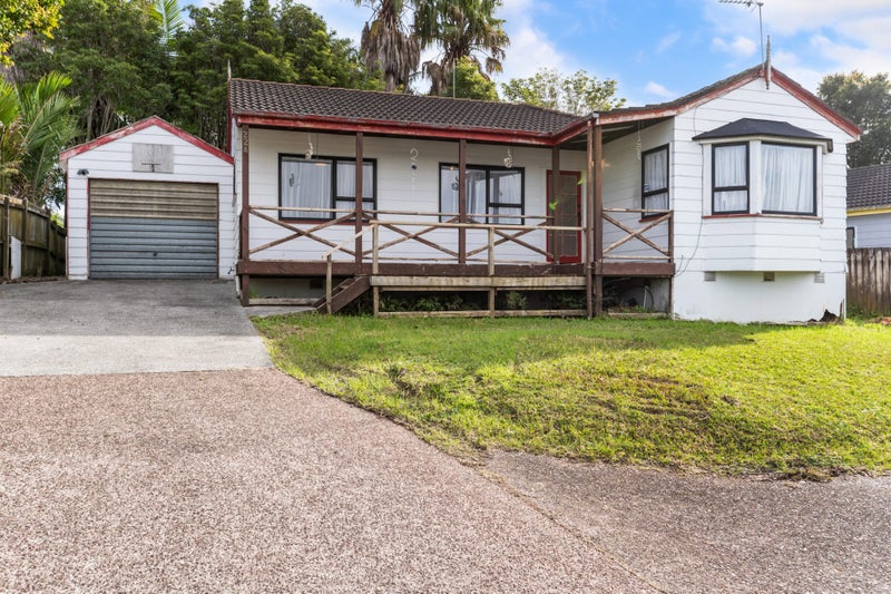 1/22 Madigan Place, Glendene, Auckland - Carousel 1