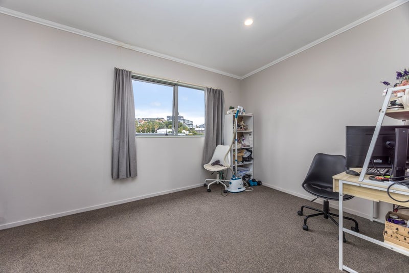 4A/8 Quay Street, Auckland Central, Auckland - Carousel 11